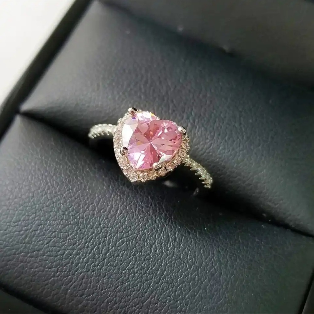 NEW  Sterling Silver Diamond Wedding Engagement Party Ring - Picture 4 of 7